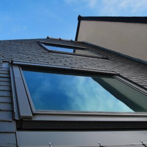 Kattoikkunat harjakattoihin